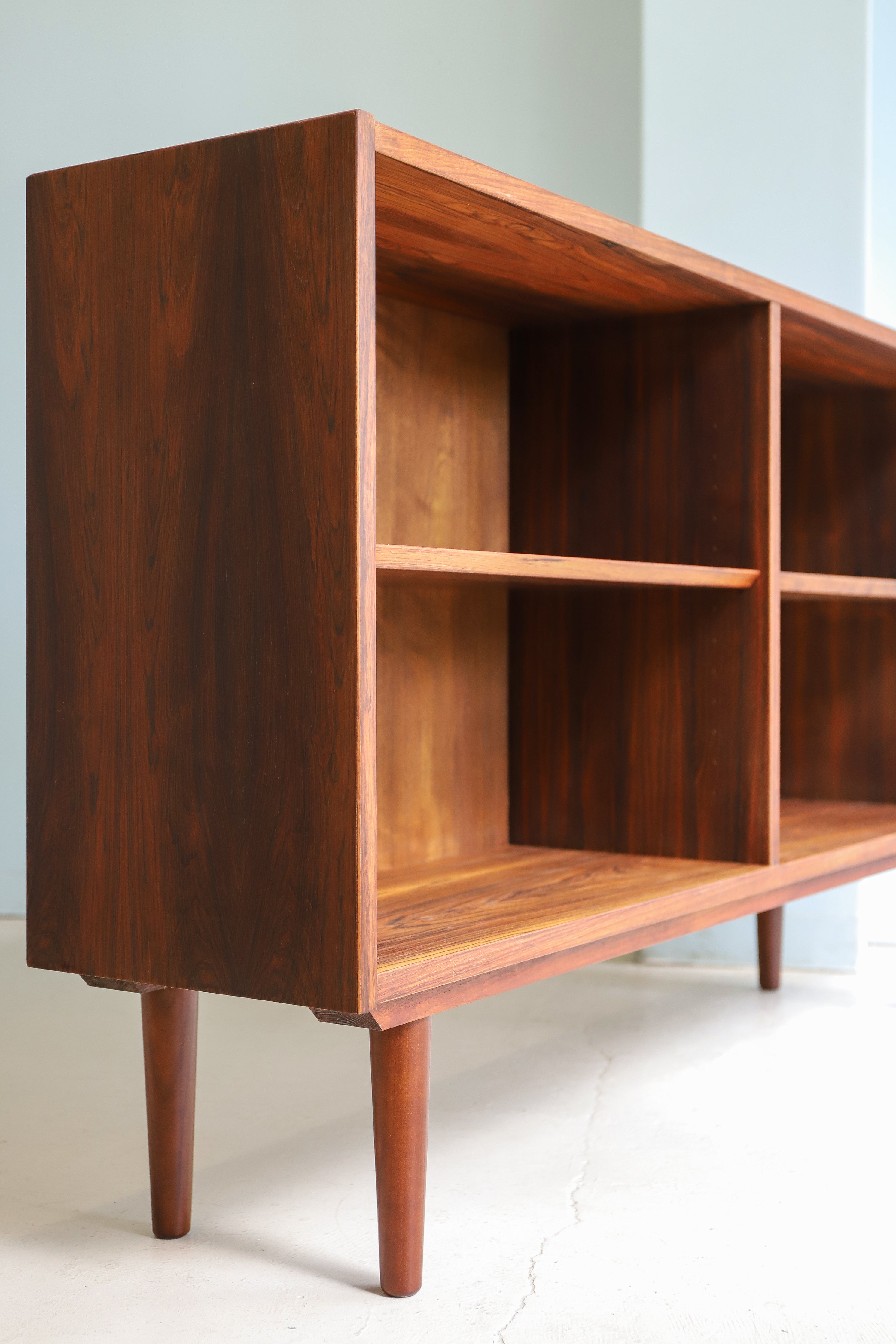 Hundevad&Co. Low Bookcase Rosewood Danish Vintage/デンマークヴィンテージ ブックケース 本棚 ローズウッド 収納 北欧家具