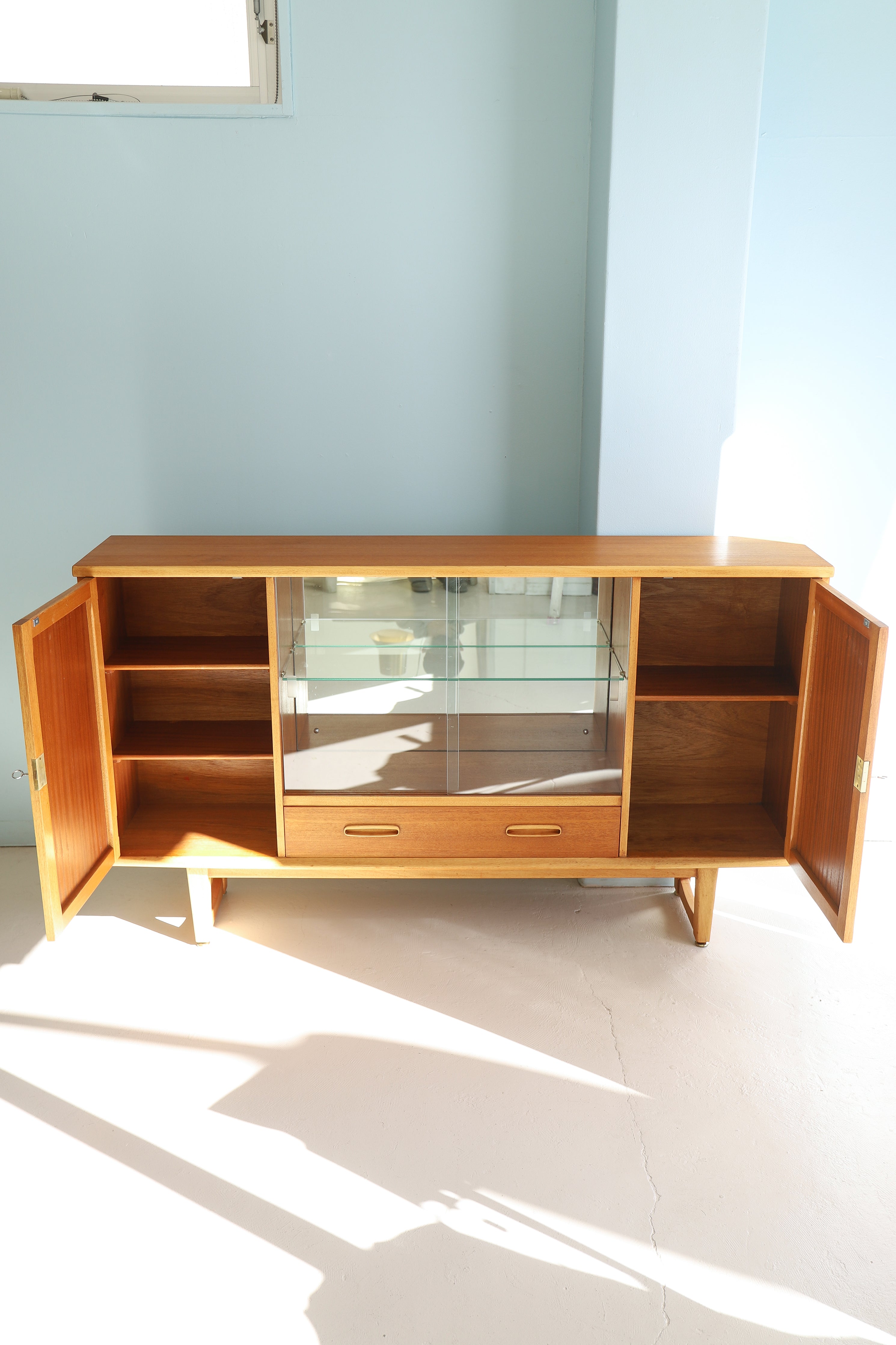 UK Vintage Drink Cabinet Sideboard/イギリスヴィンテージ ドリンクキャビネット サイドボード