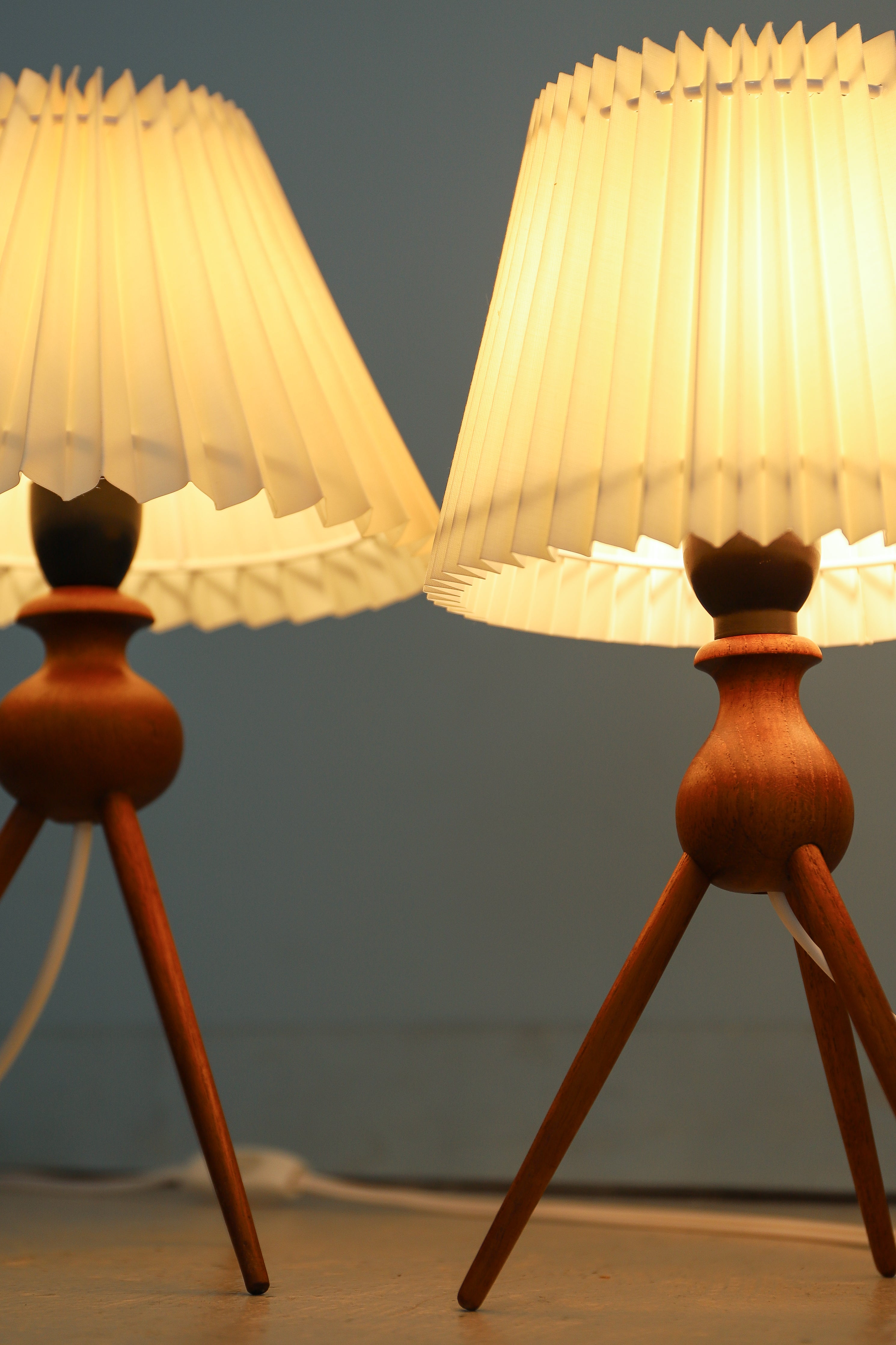 Teakwood Tripod Table Lamp Danish Vintage/デンマークヴィンテージ テーブルランプ チーク材 間接照明 北欧インテリア