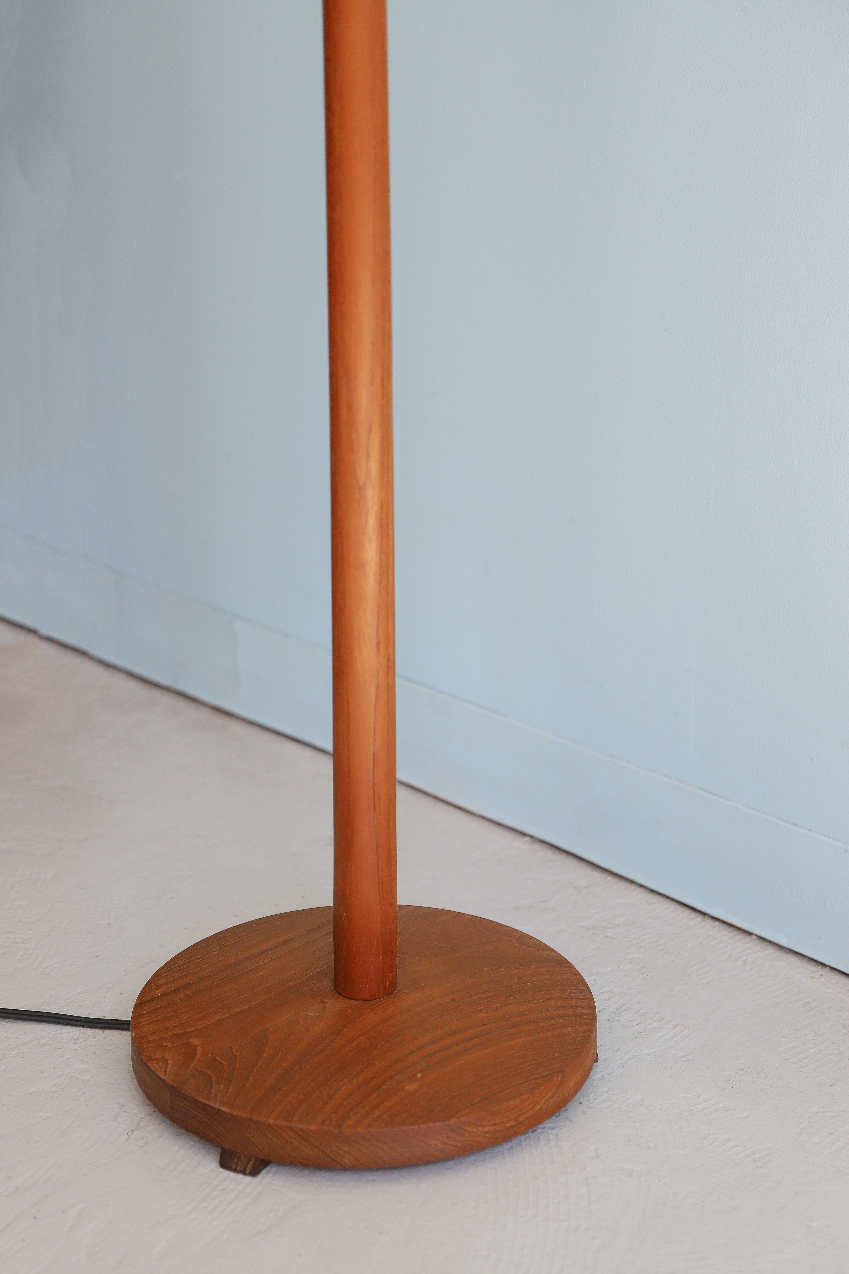 Danish Vintage Floor Stand Teakwood/デンマークヴィンテージ フロアスタンドライト チーク材 間接照明 北欧インテリア