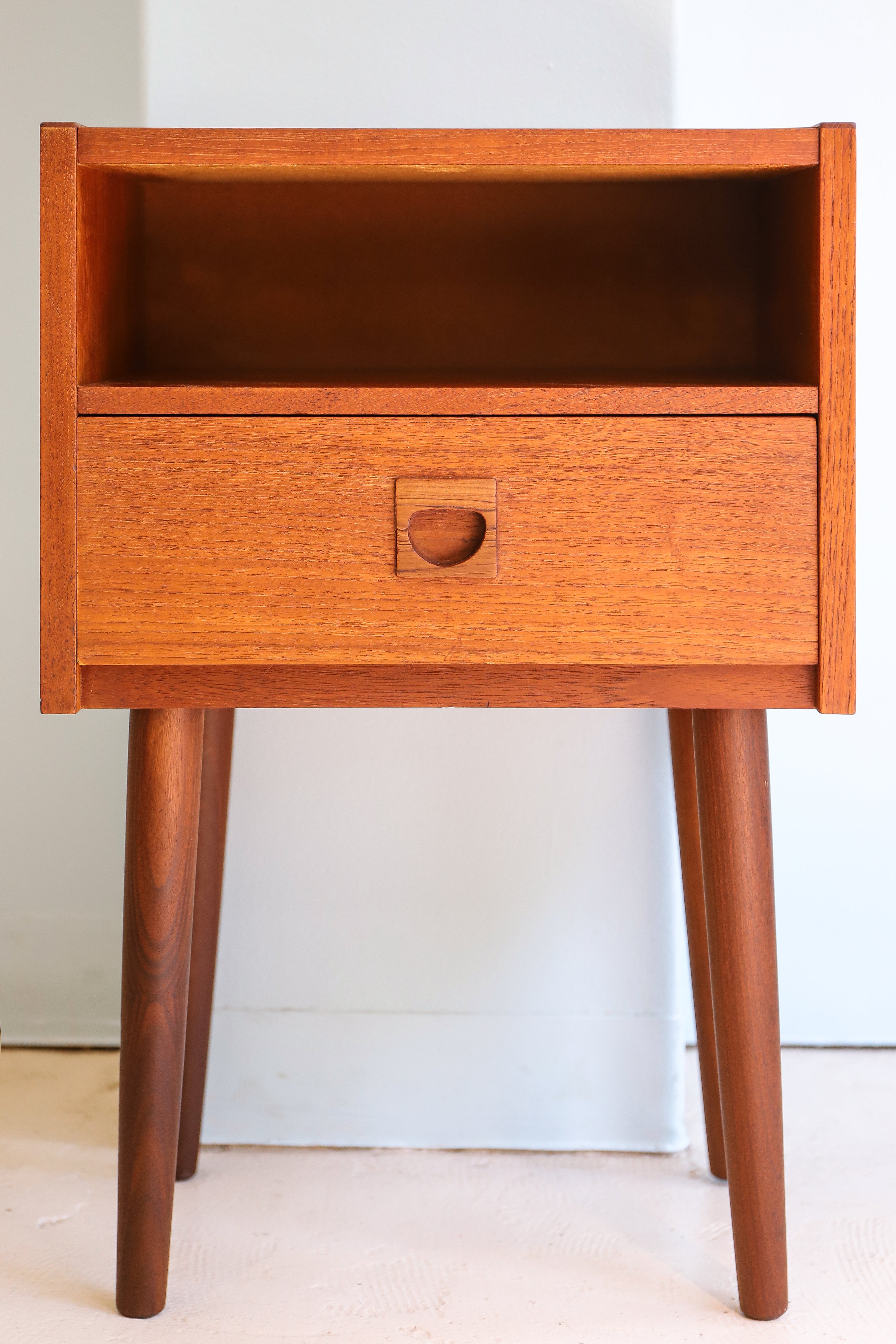 Danish Vintage Brouer Møbelfabrik Bedside Chest/デンマークヴィンテージ ベッドサイドチェスト サイドテーブル 北欧家具