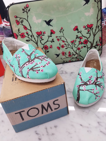 Arizona Green Tea Custom Painted TOMS