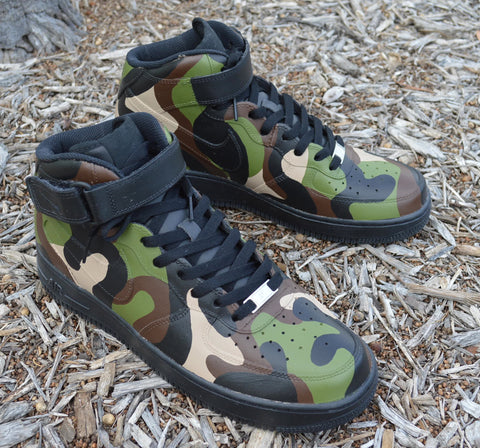 camo nike sneakers