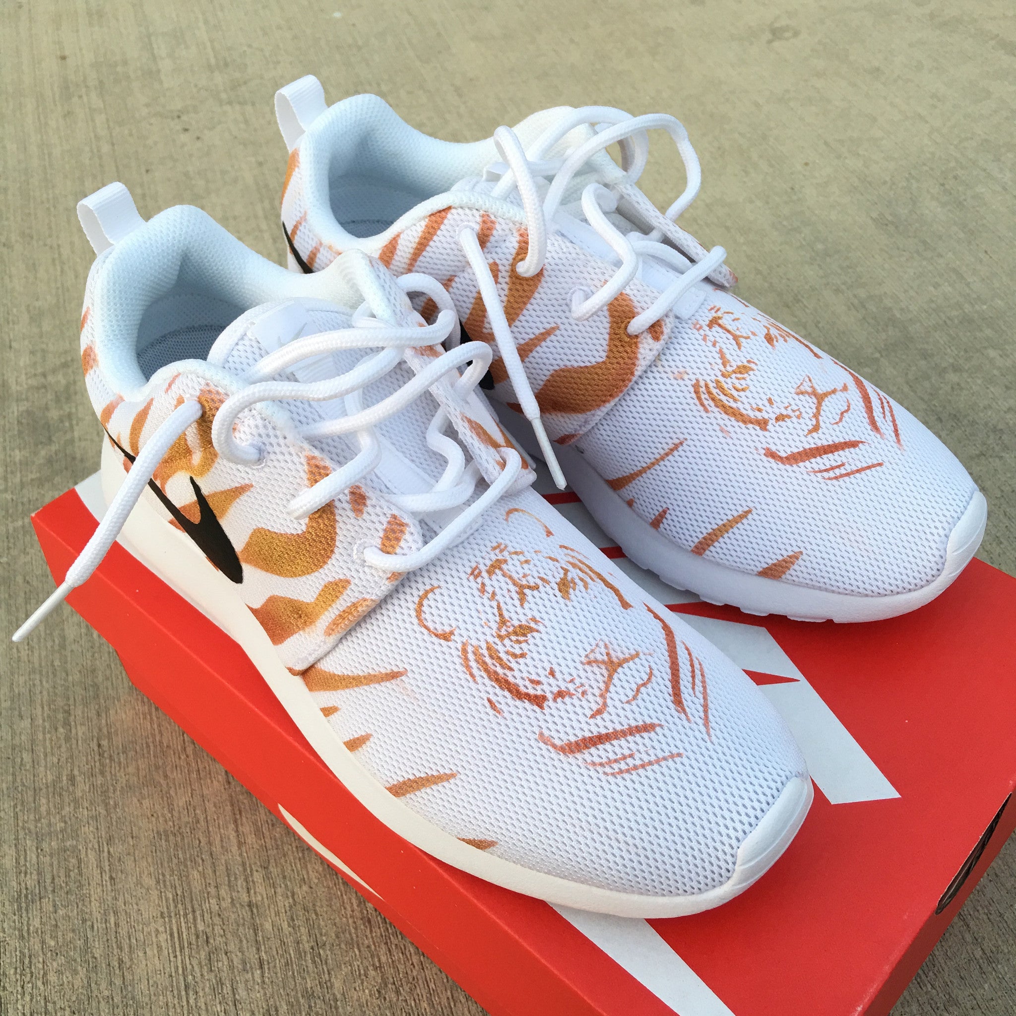 Tiger Stripe Nike Roshe One - Custom 