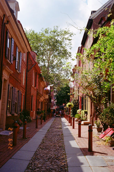 Photograph of Elfreth's Alley in Philadelphia