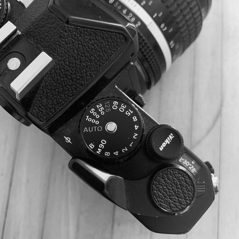 Shutter speed dial on Nikon FE camera