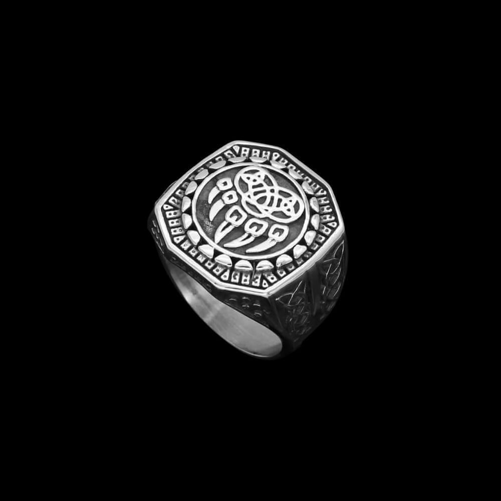 Norse Bear Paw and Knotwork Ring - Odin's Treasures