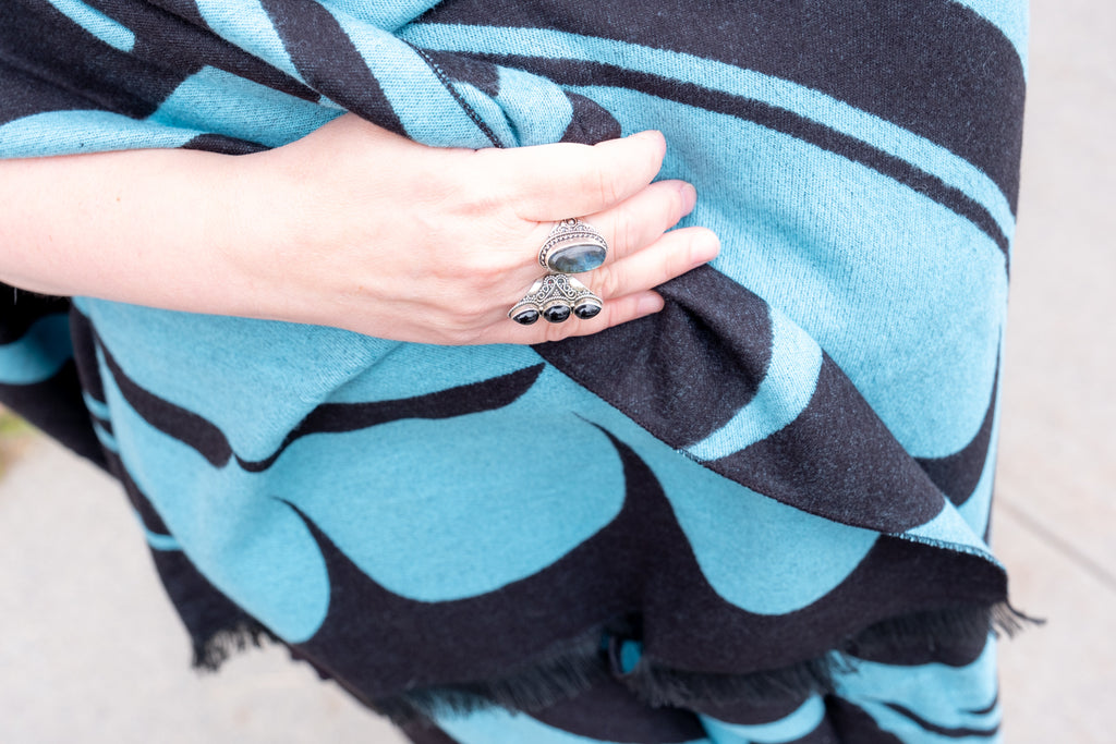 Chunky rings with sky blue cap made of luxurious viscose and microfibre