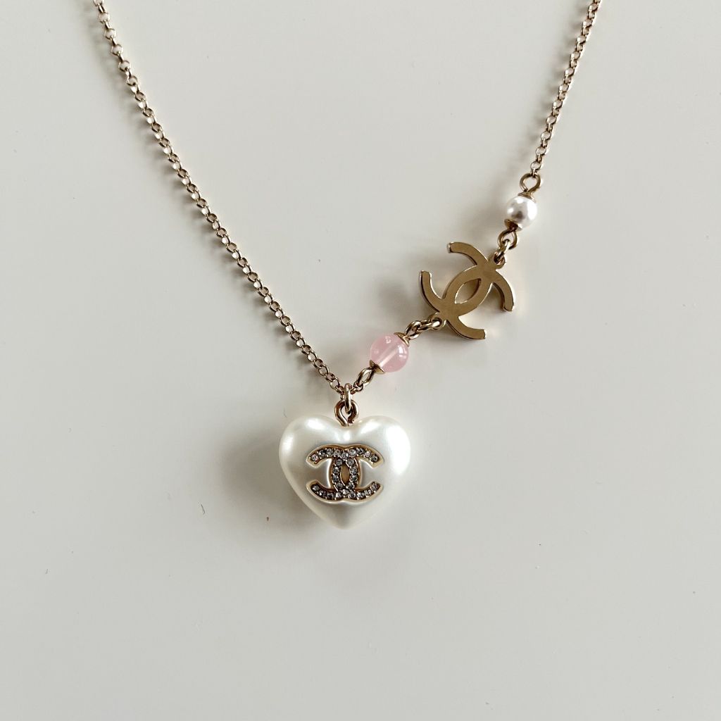 Tổng hợp hơn 78 vintage chanel heart necklace mới nhất  trieuson5