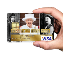 Laden Sie das Bild in die Galerie, Queen Elisabeth II - Kreditkartenaufkleber, 2 Kreditkartenformate verfügbar