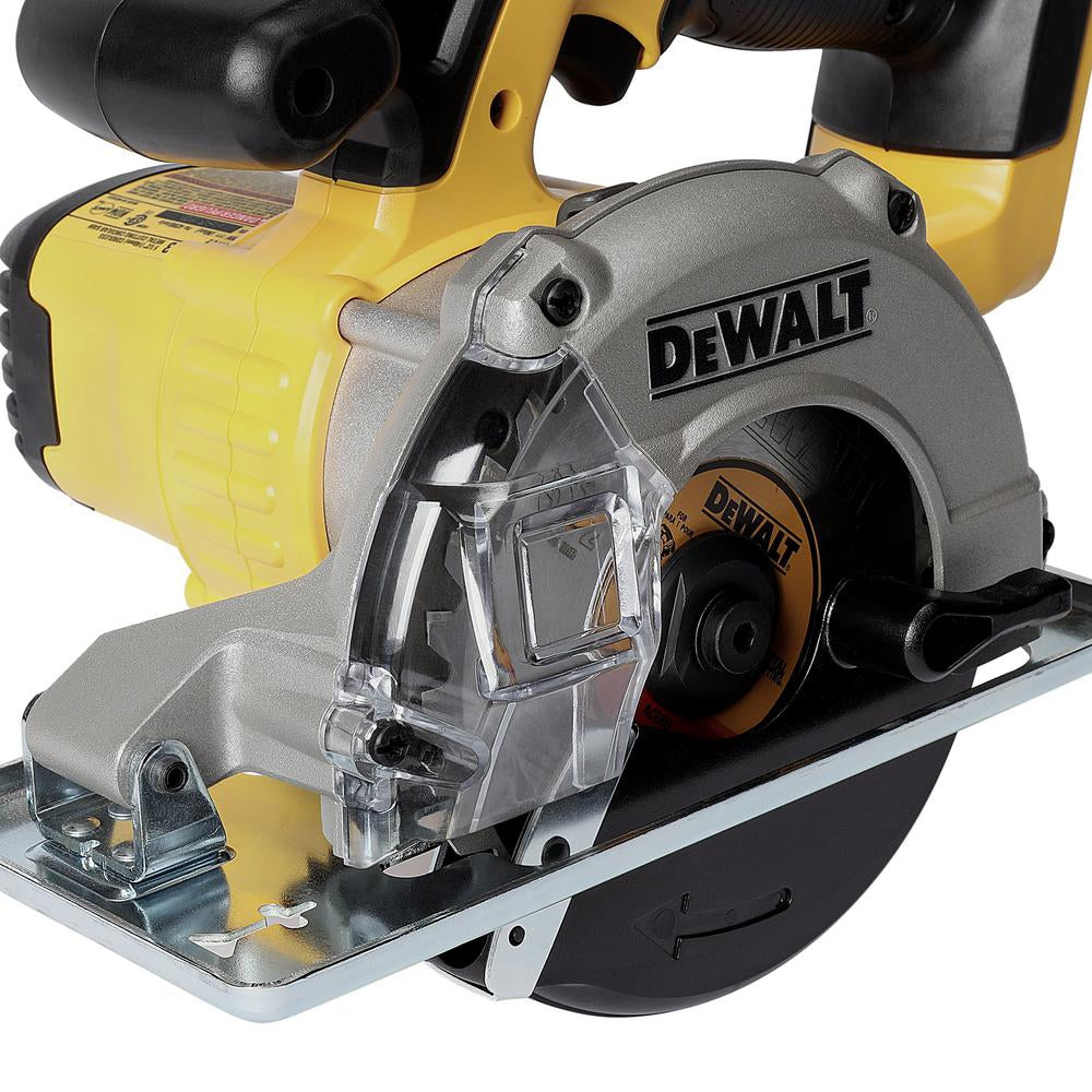DEWALT 20V MAX* 5-1 2-Inch Circular Saw Kit (DCS373P2) - 1