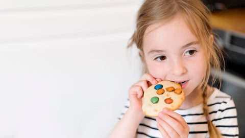 gluten free snacks - child munching