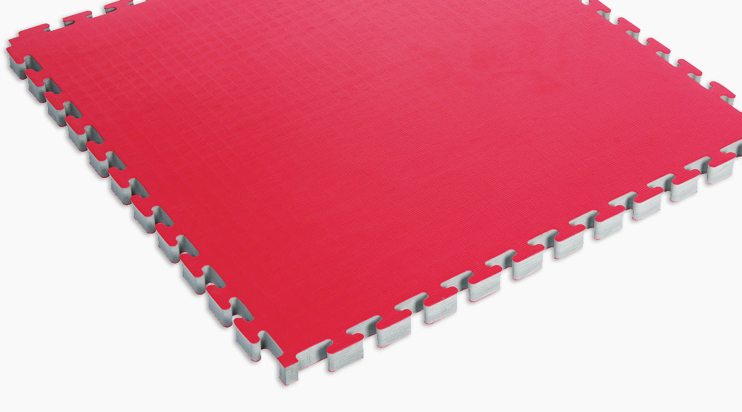 red puzzle mat