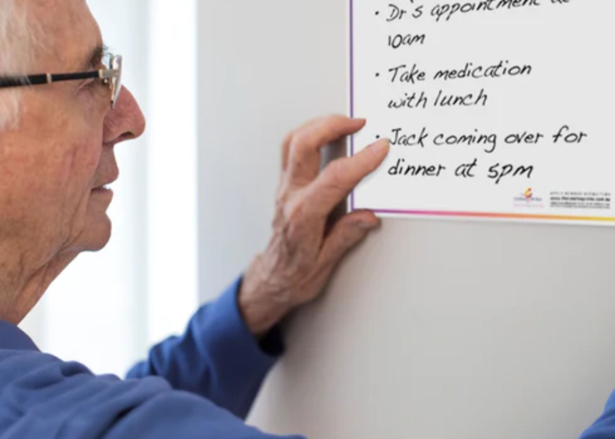 whiteboard for dementia patients