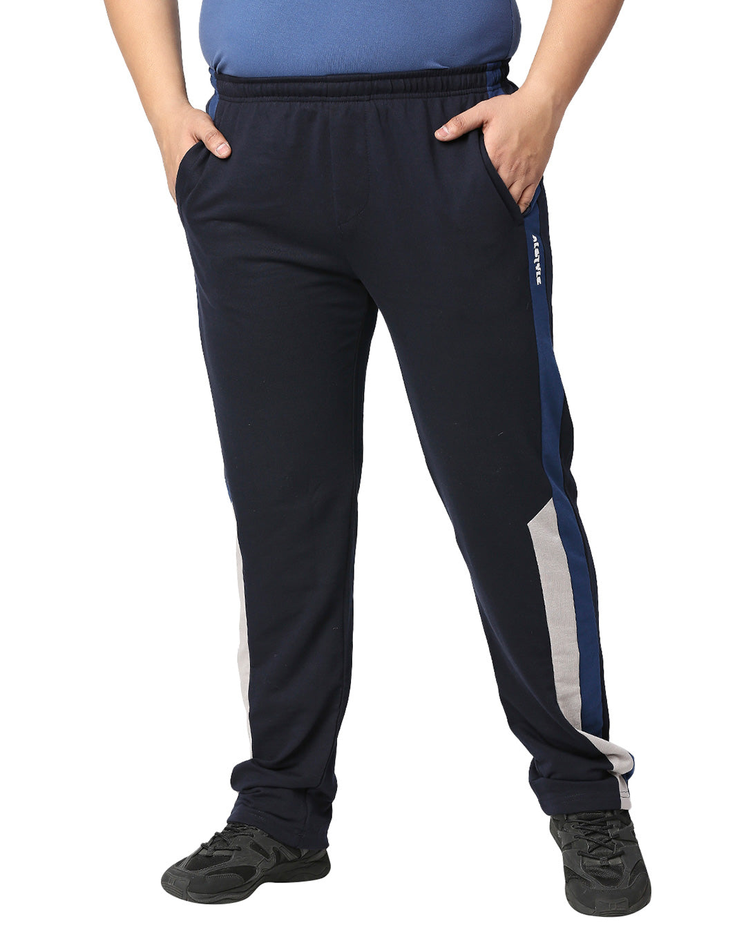 Training Track Pants in Navy – Alstyle India