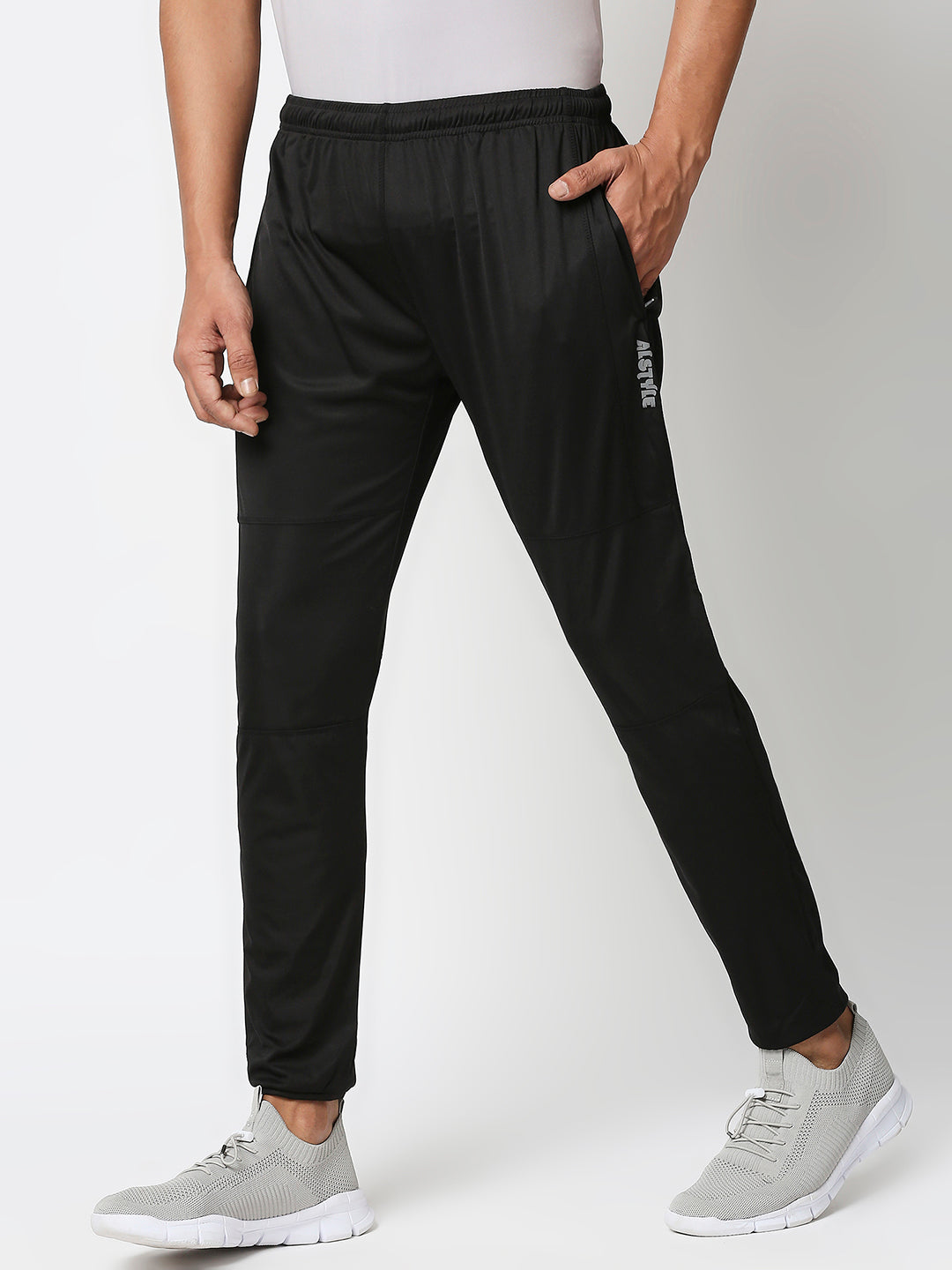 Alstyle Men's Black Solid Regular Fit Track Pants – Alstyle India