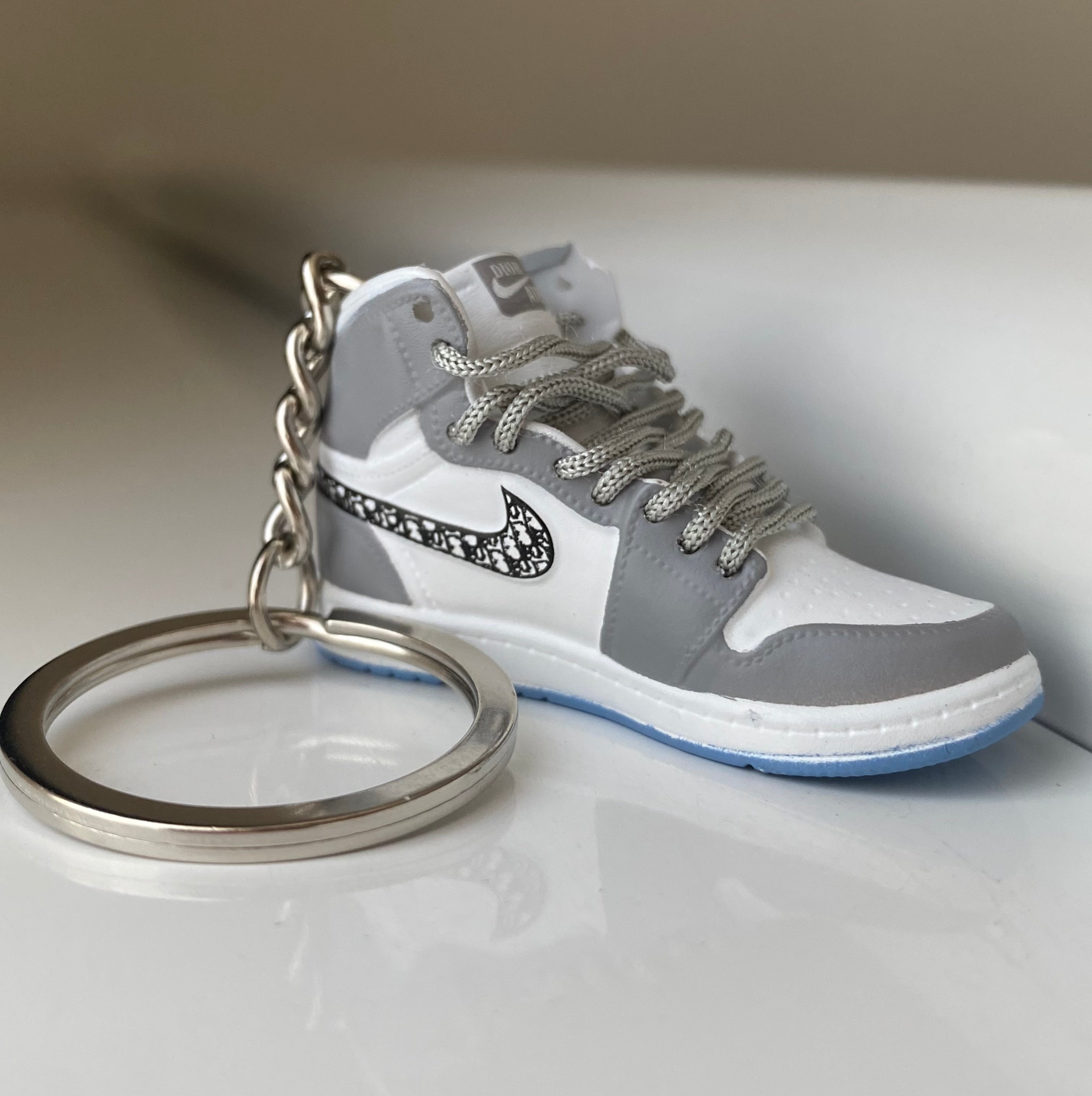 air jordan dior keychain