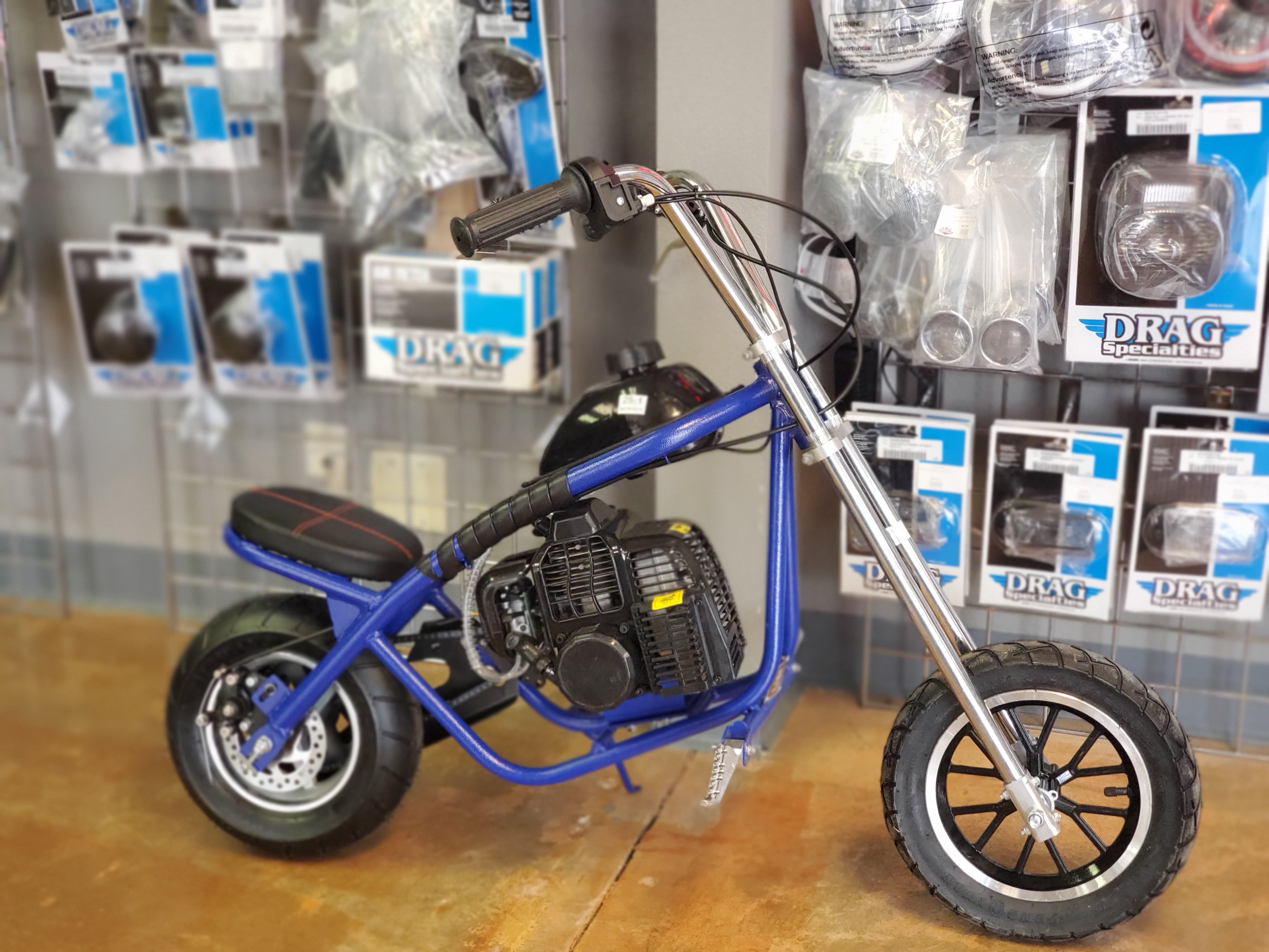 Anyone know what model this mini chopper is? : r/motorcycles