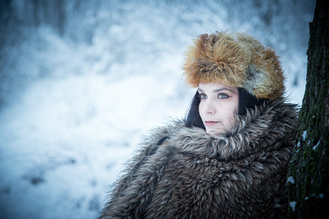 woman wearing fur in snow-winter-www.rdalchemy.com