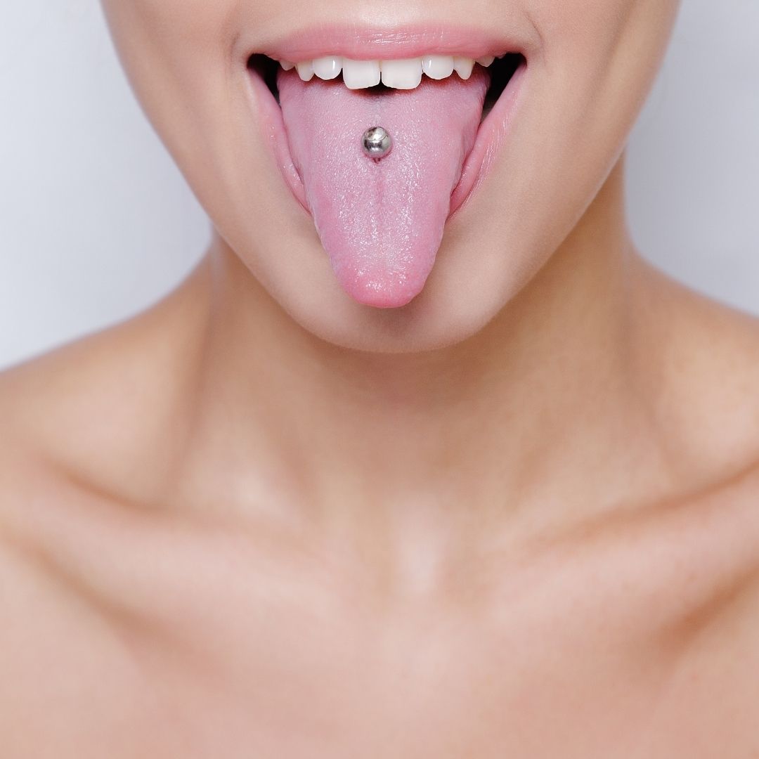How to Treat Infection Symptoms of Lip Piercing – OUFER BODY JEWELRY