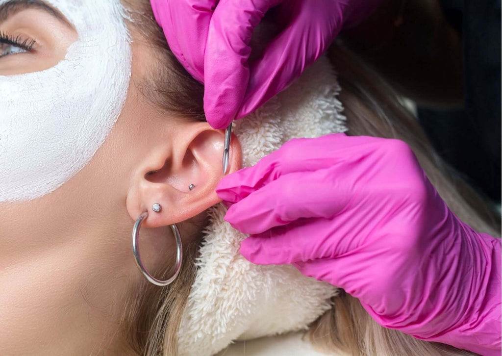 Why You Should Choose Ear Piercing with Needles vs. Piercing Guns