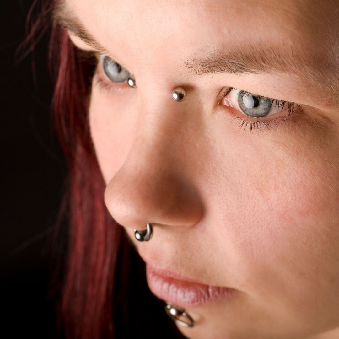 HOW LONG DOES A NOSE PIERCING TAKE TO HEAL? A COMPLETE GUIDE – PIERCEMED