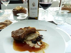 Rack of lamb with Quinta da Crasto 2009