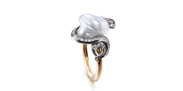 Cosmic Egg ring, design by Heidi Vornan