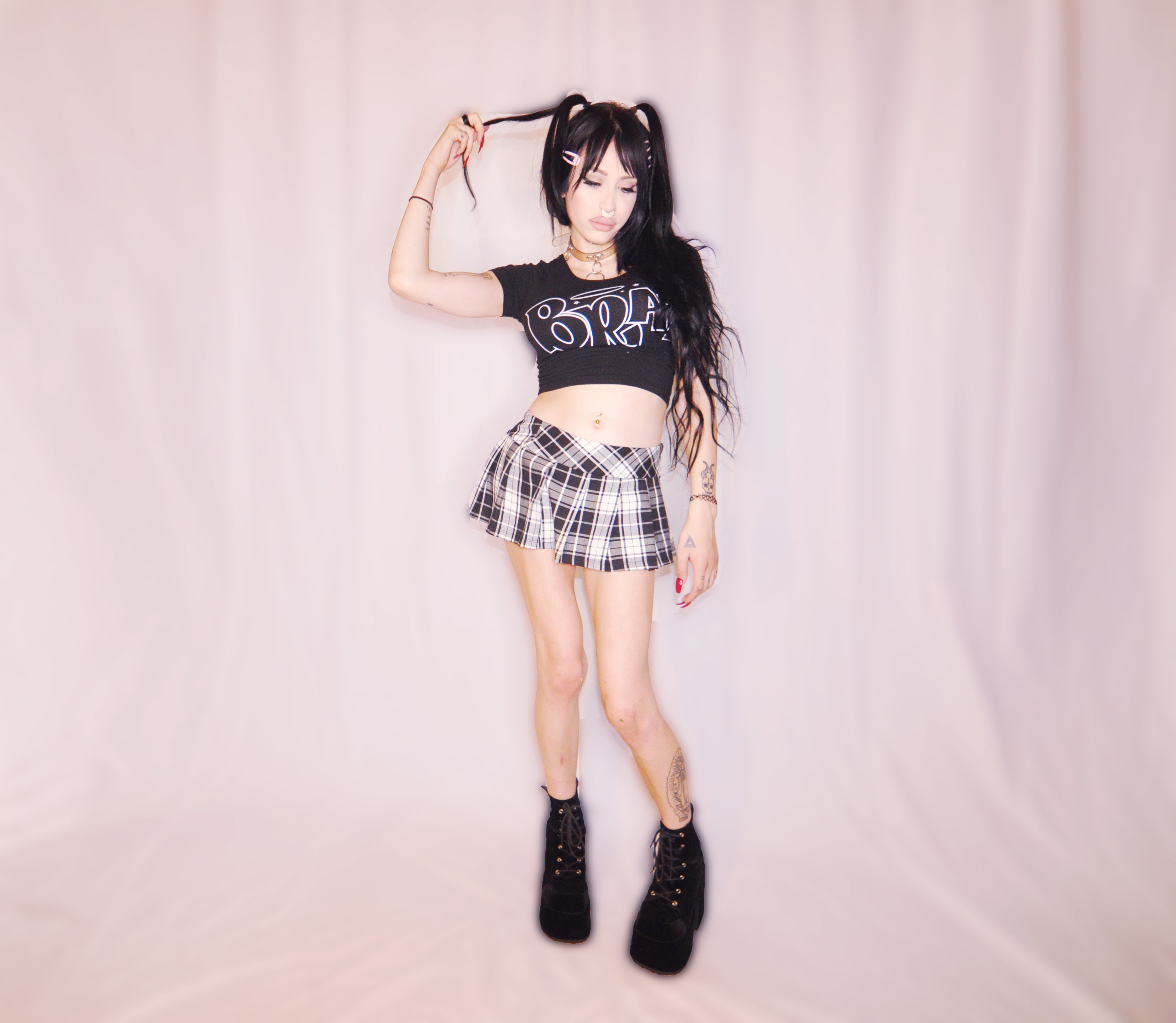 BRAT BLACK CROP TOP – nikkilipstick