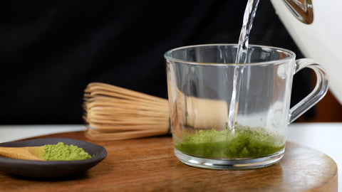Brewing Japanese matcha powder with water