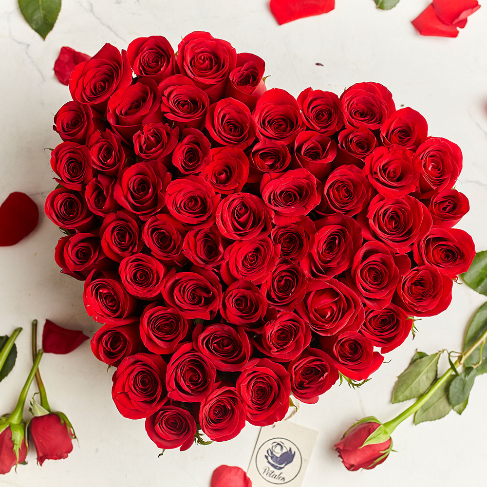Corazón de rosas rojas – Pétalos Colombia