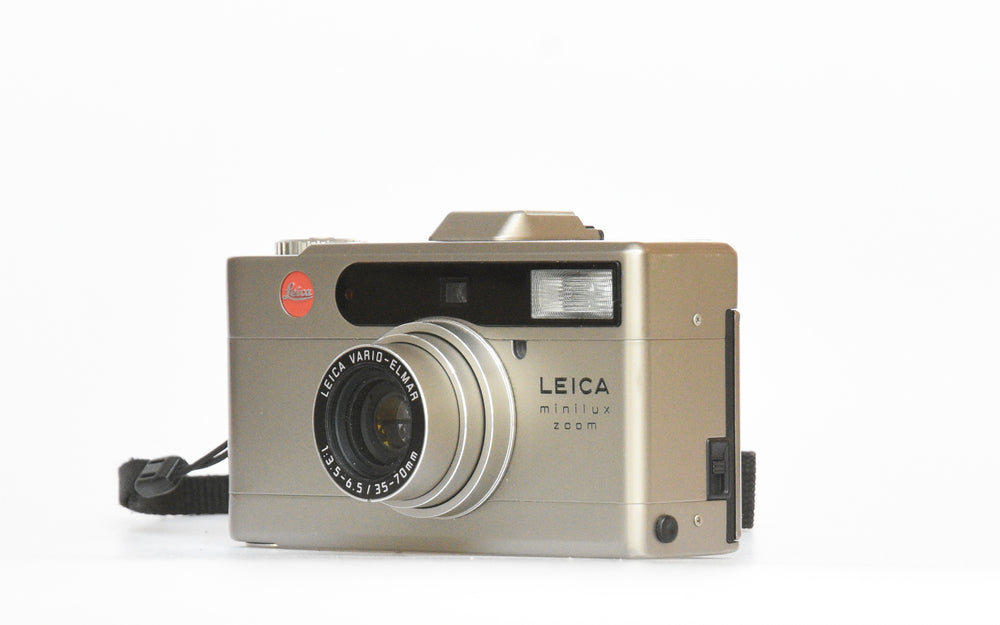 クーポン利用で2750円&送料無料 【珍品】Leica: LeitzNewYork社製Elmar