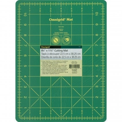 Omnigrid Cutting Mat 8 inches by 11 inches Green self healing double sided cutting mat with grid