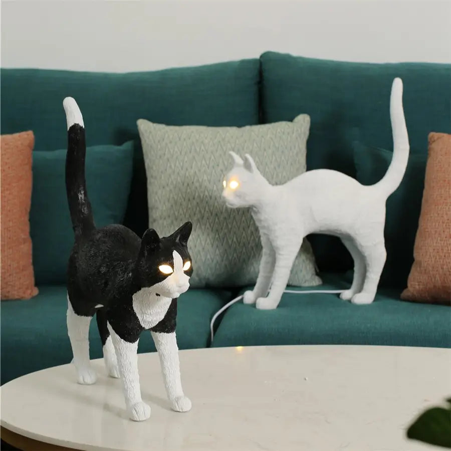 Nordic Resin Cat Table Lamps - Bedside Desk Lamp with LED