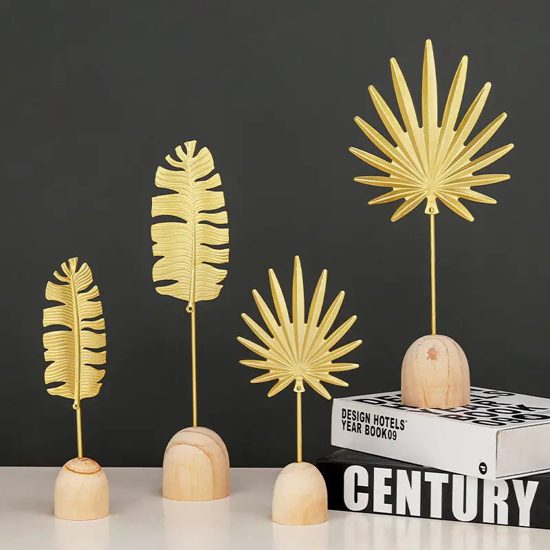 Modern Feather Wooden Decorations: Simple Miniature