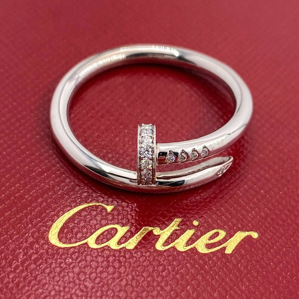 Cartier 18kt White Gold Flexible Maillon Panthère Diamond Ring - Silver