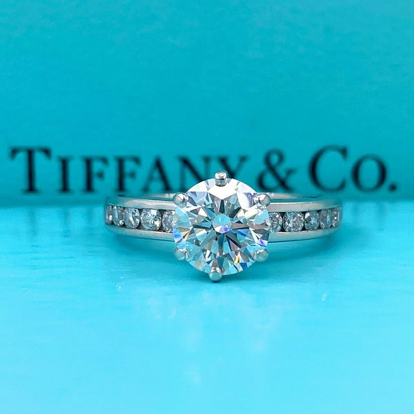 Tiffany & Co Soleste Round Diamond 0.90 tcw Pink Diamonds Double Halo  Platinum