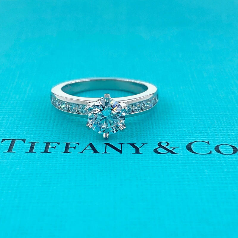 Tiffany & Co. Fancy Vivid Yellow Radiant 1.52 tcw Diamond Engagement R