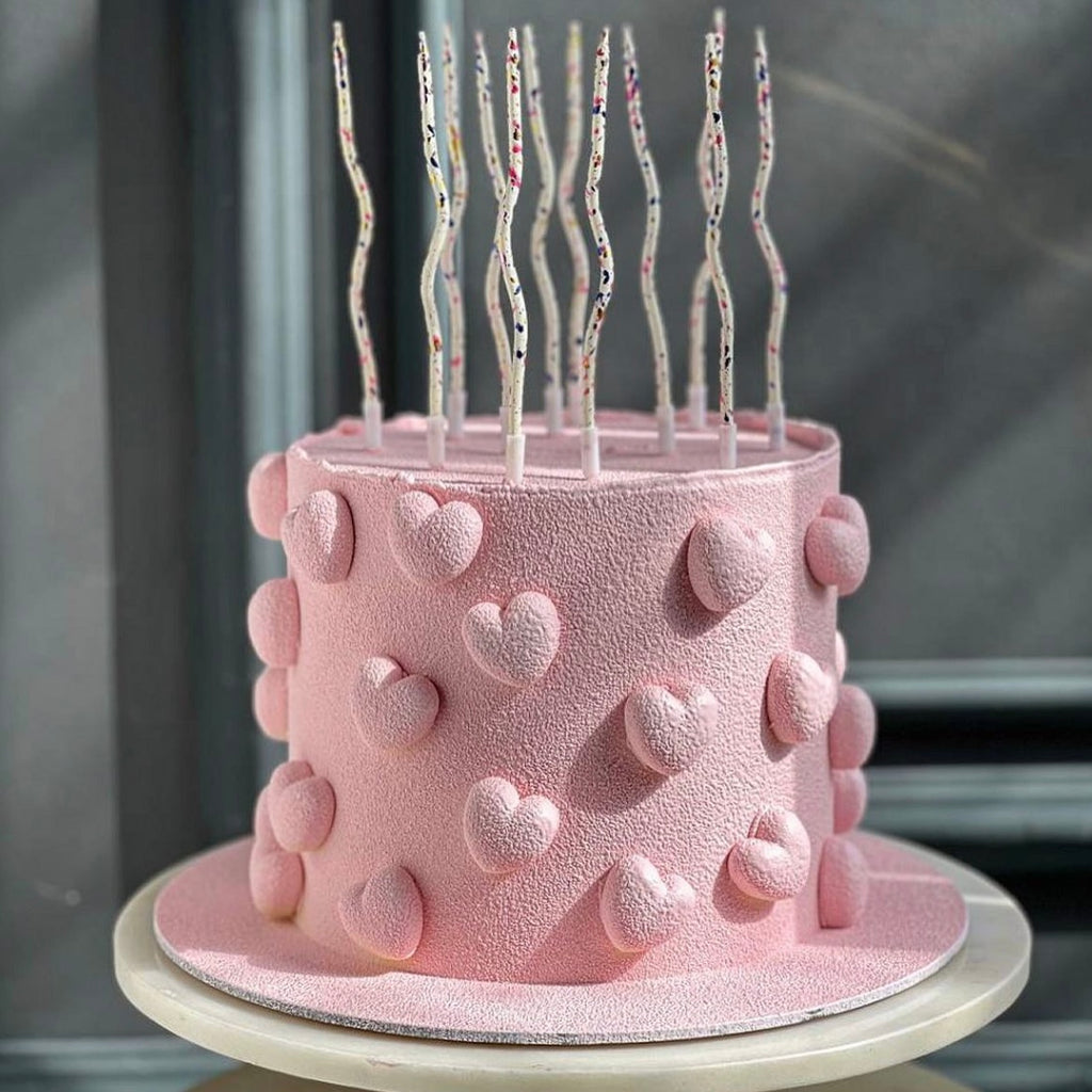 Torta di compleanno rosa - Ordina torte online - Consegna negli Emirati  Arabi Uniti - The Perfect Gift® Dubai