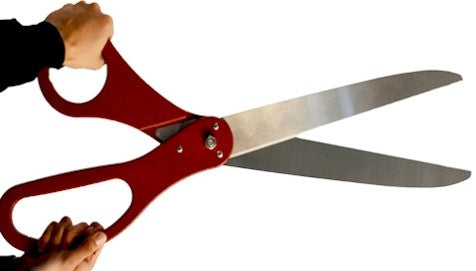 big-scissors-cutting-ribbon-dubai.jpg