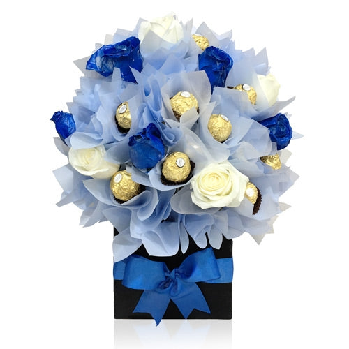 Impresionantes rosas azules y Ferrero Rochers - Entrega gratuita en Dubái -  Compre ahora - El regalo perfecto Dubái®