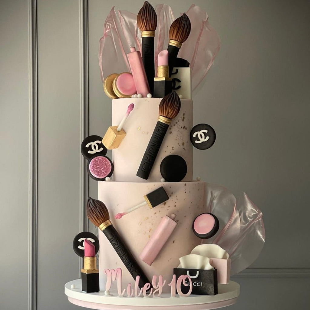 Dior Bag Cake pink, Cakes Dubai