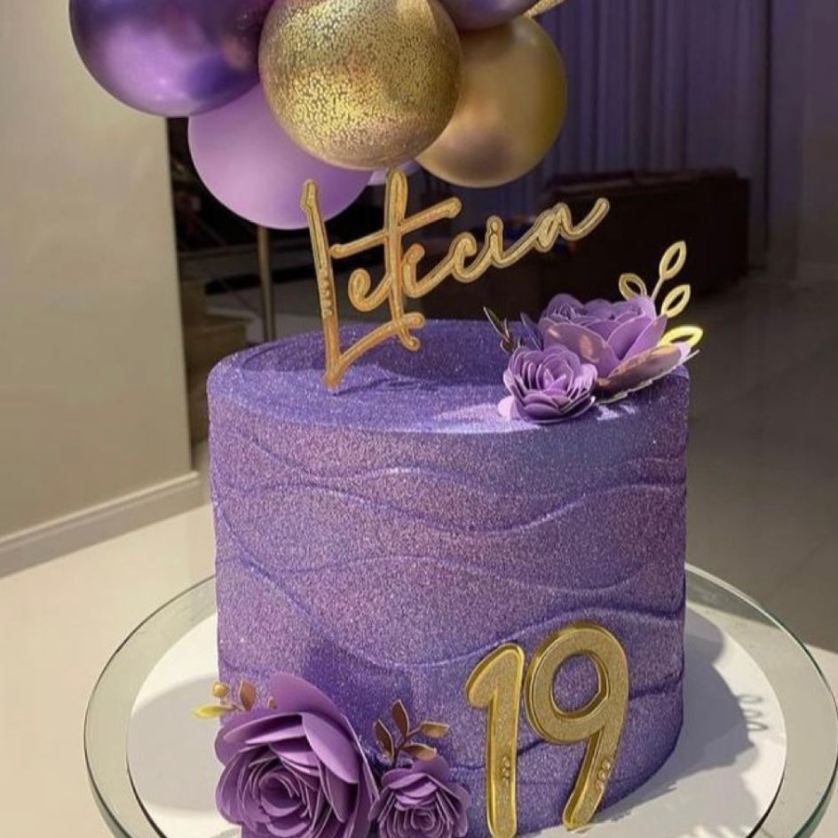 Pastel de oro púrpura con globos - Entrega de pastel de cumpleaños a Dubái  - Pide ONLINE – The Perfect Gift® Dubái