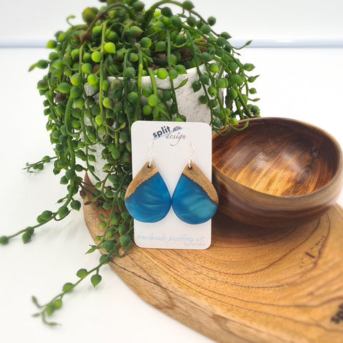 Camphor Laurel & Peacock Resin Teardrop Earrings 