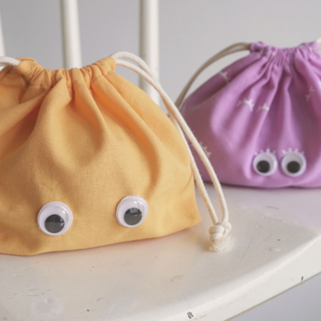 Sew a Smile: The Googly Eye Drawstring Bag Tutorial. Beginner