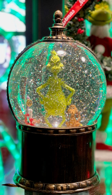 GLITTER LANTERN - GRINCH TRUCK WITH CINDY LOU, MAX AND TREE XGR73