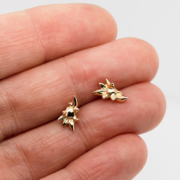 14k yellow gold succulent stud earring, jewelry inspired by nature and handmade in USA Seattle