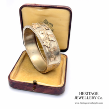 Load image into Gallery viewer, Antique Victorian Silver Bangle (c.1883)
