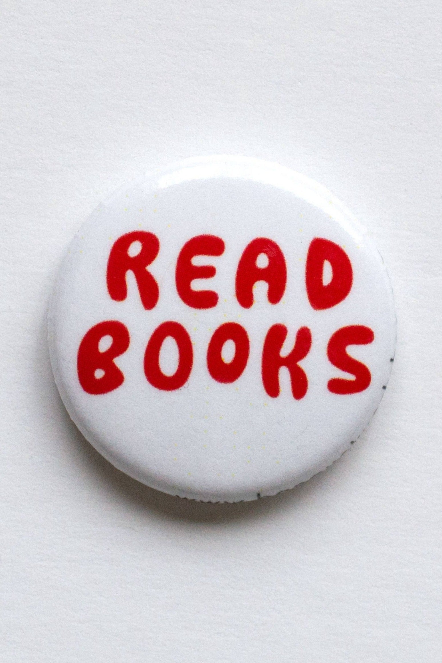 Read Books 1" Button