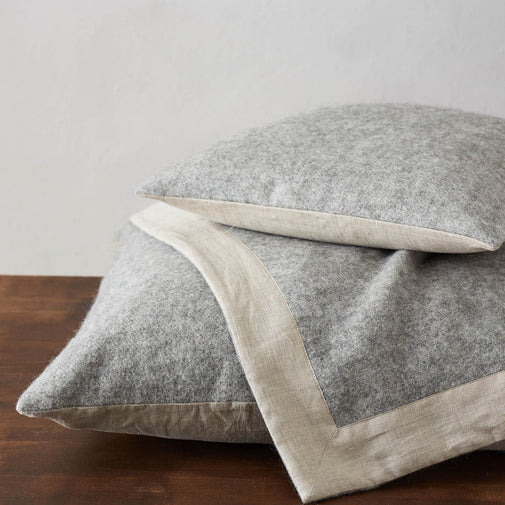 Fyn Wool Blanket grey & natural, 100% new wool & 100% linen | URBANARA wool blankets